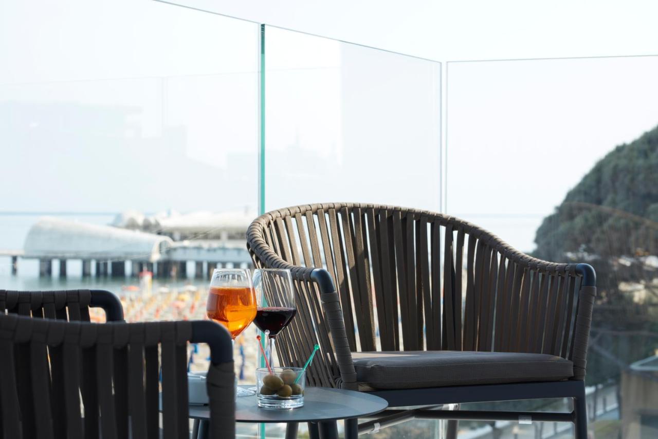 Hotel Pelikan Lignano Sabbiadoro Ngoại thất bức ảnh